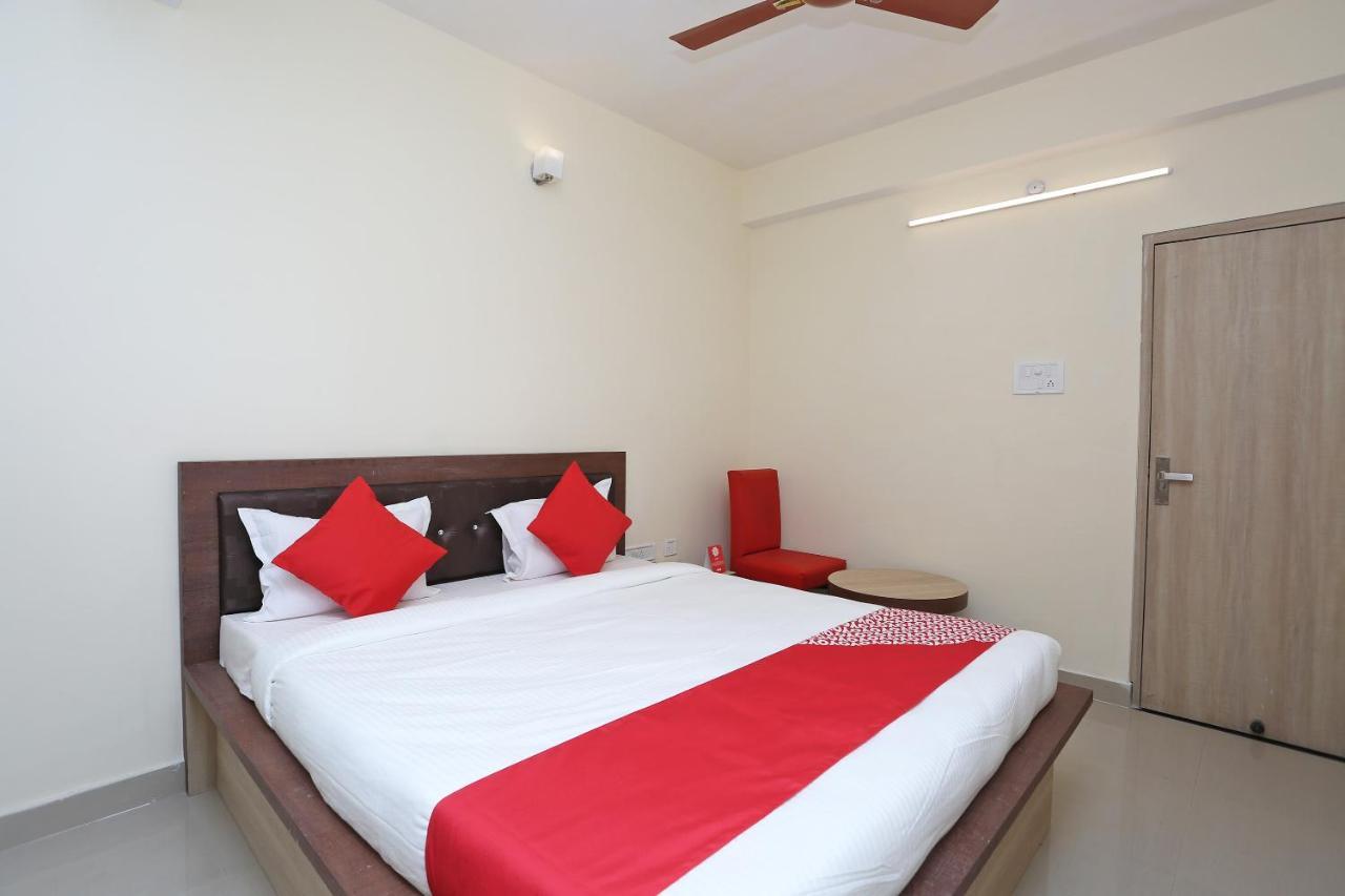 Oyo Flagship 11549 Crystal Inn Джамшедпур Екстериор снимка